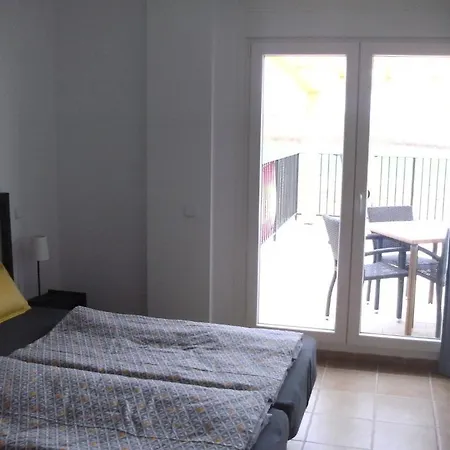 莫拉蒂诺斯旅馆 酒店 2*