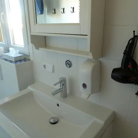 莫拉蒂诺斯旅馆 2*